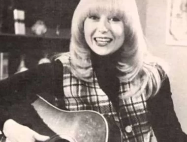 Ρένα Παγκράτη: Η καριέρα, η ζωή και το άδοξο τέλος – Αυτοκτόνησε σαν σήμερα 21 χρόνια πριν (φώτο-βίντεο)